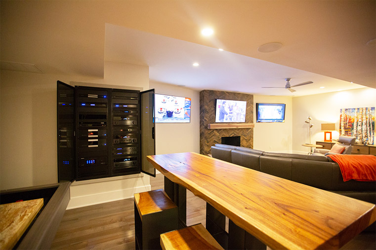 Luxury Home Lighting Control System Luxury Home Lighting Control System