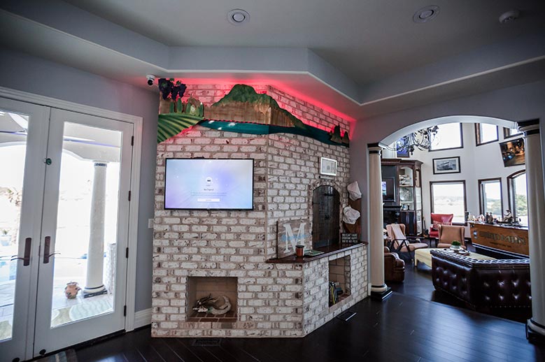 Distributed Audio-Video Solutions